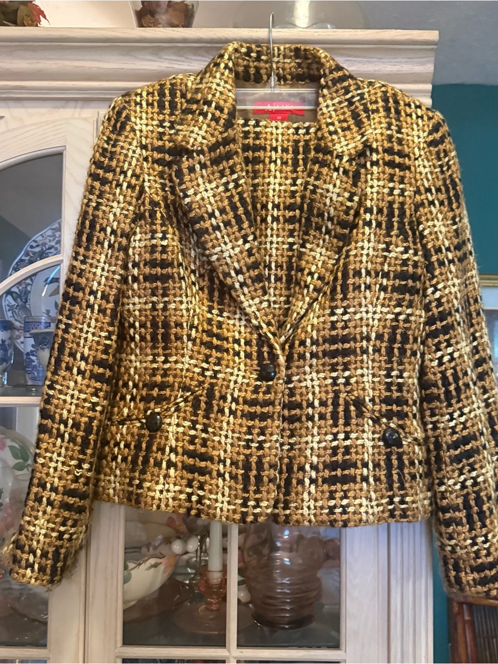 Women’s Tweed Blazer Jacket in Gold and Black by